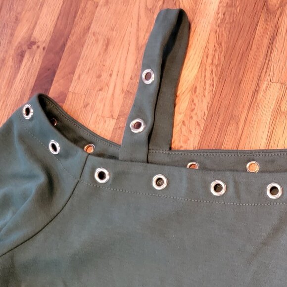 Patty Boutik Green Off The Shoulder Top - Picture 5 of 8